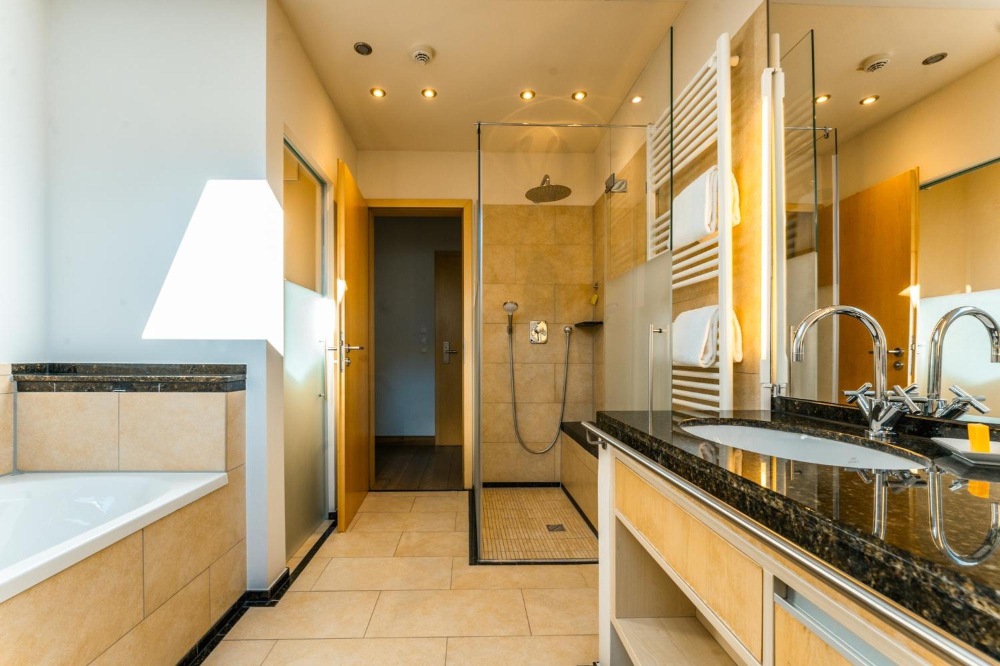 Berghotel Rehlegg 람사우 외부 사진